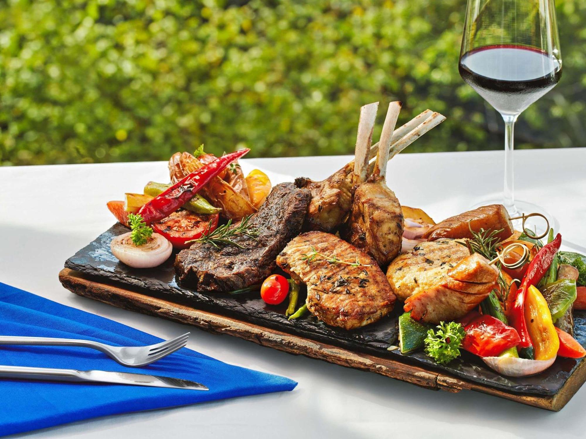 Hotel Novotel Nha Trang