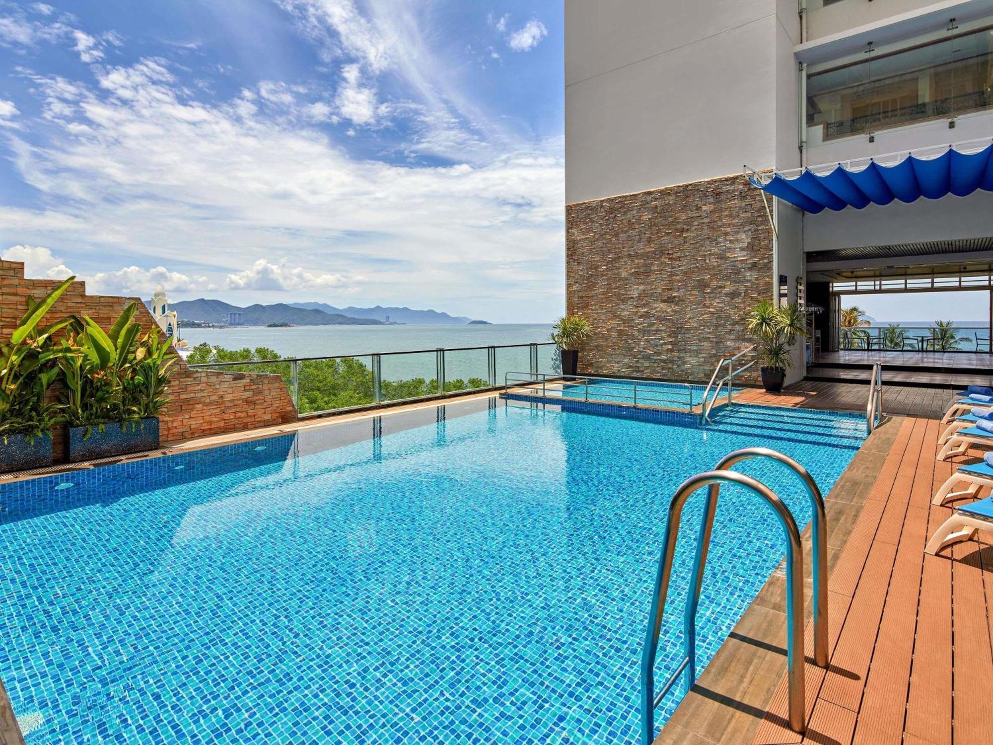 Novotel Hotel