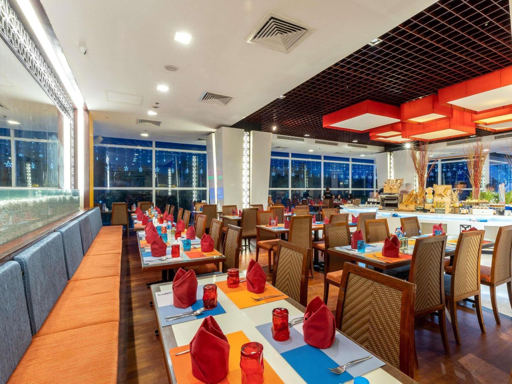 Novotel Hotel 4*